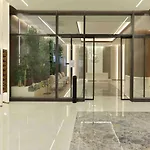 180° View In Diamond Building