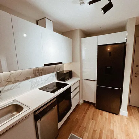 180° View In Diamond Building Apartment Skopje