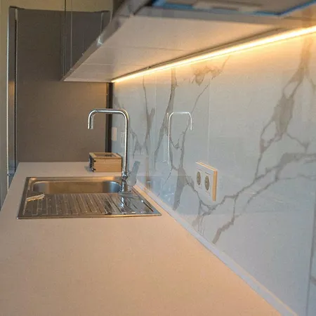 Lejlighed 180° View In Diamond Building *