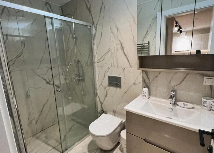 180° View In Diamond Building *