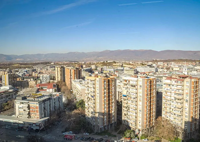 180° View In Diamond Building Apartment