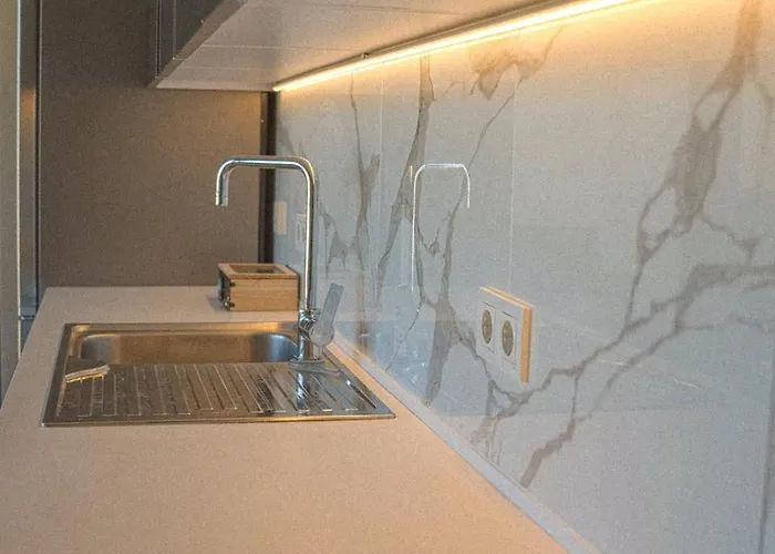 Apartment 180° View In Diamond Building *