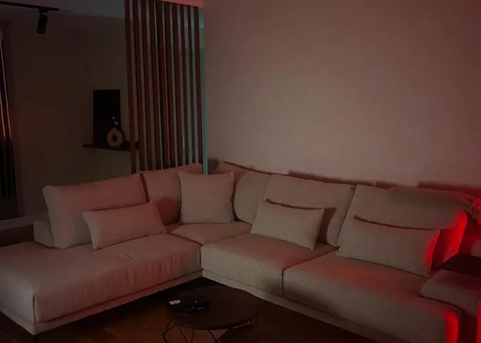 180° View In Diamond Building *