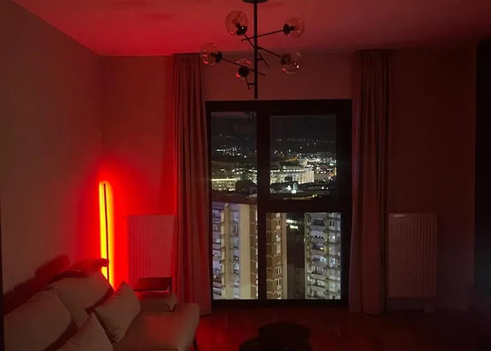 180° View In Diamond Building